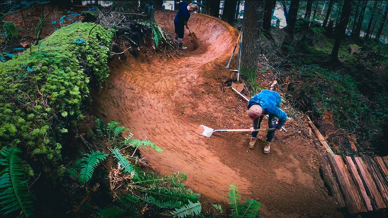 Trail design and construction in Central Texas